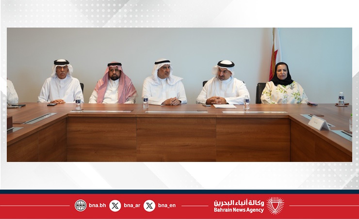 وزير الصناعة والتجارة يجتمع مع وفد الجانب السعودي بمجلس الأعمال البحريني السعودي المشترك